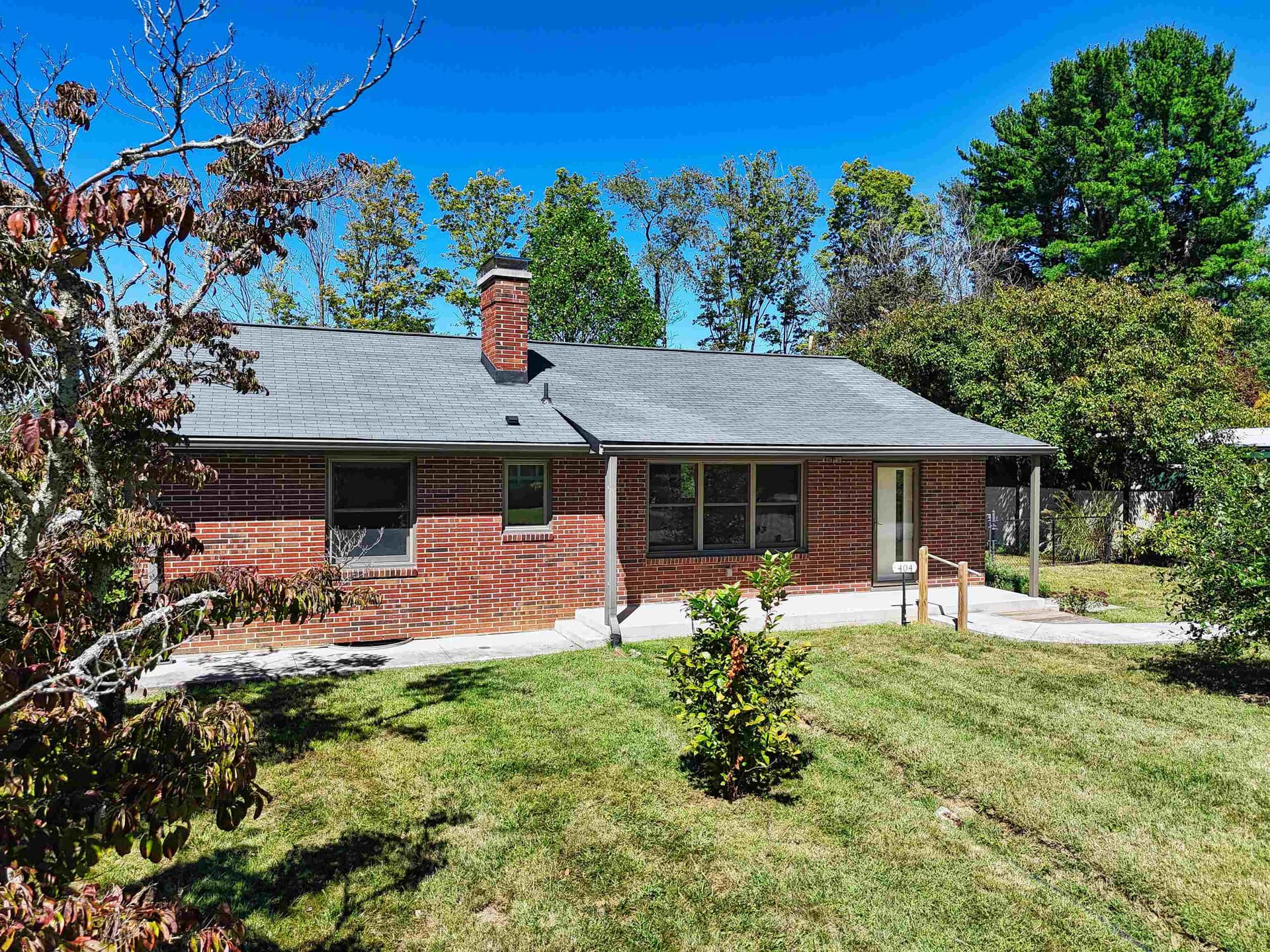 404 Eastview Terrace, Blacksburg, VA, photo 1 of 40