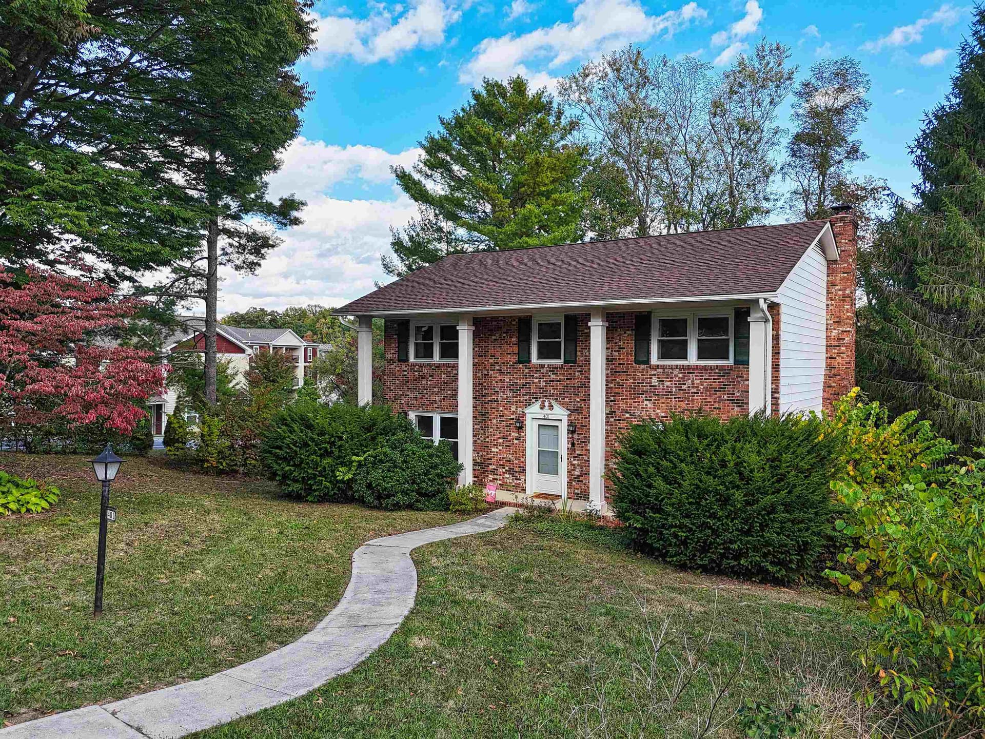 401 Stonegate Drive, Blacksburg, VA, photo 1 of 40