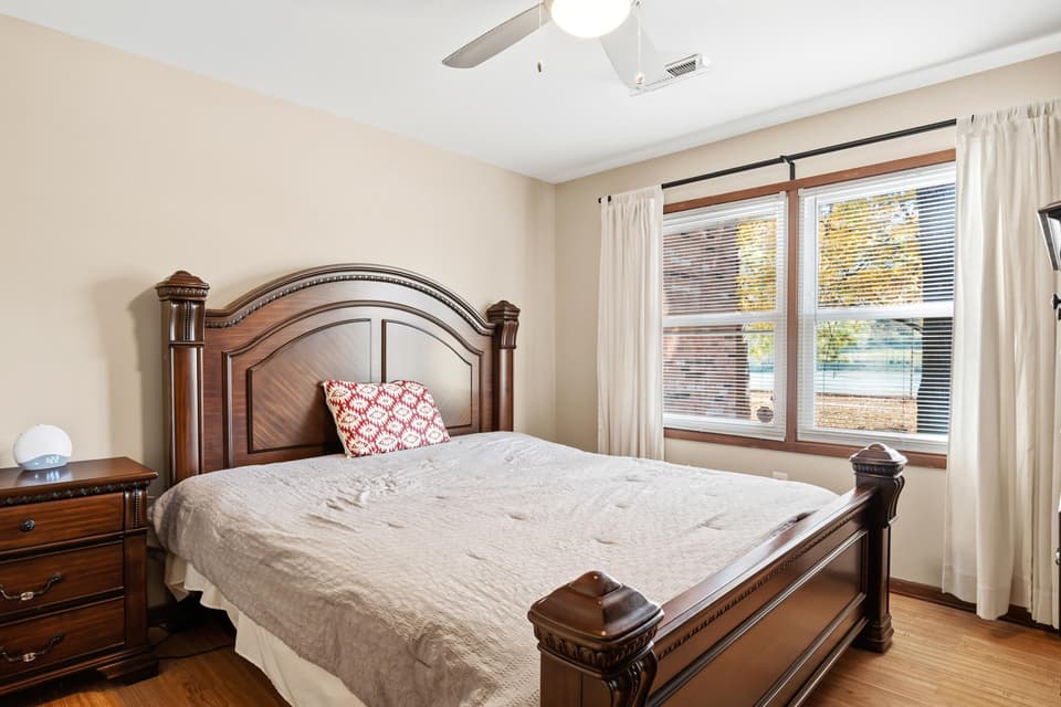 1748 Donlee Drive Unit 105, photo 11 of 27