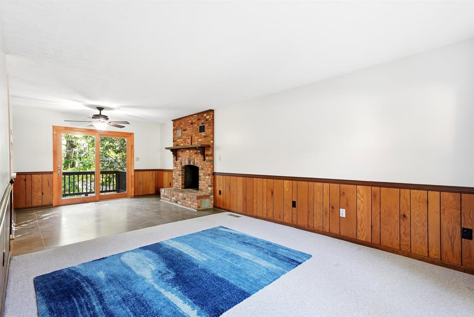 401 Stonegate Drive, photo 28 of 40