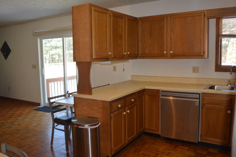 2806 Tall Oaks Dr, photo 4 of 20