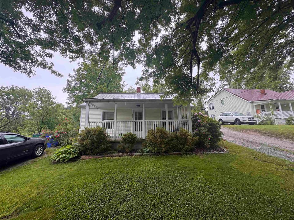 912 Giles Road, Blacksburg, VA