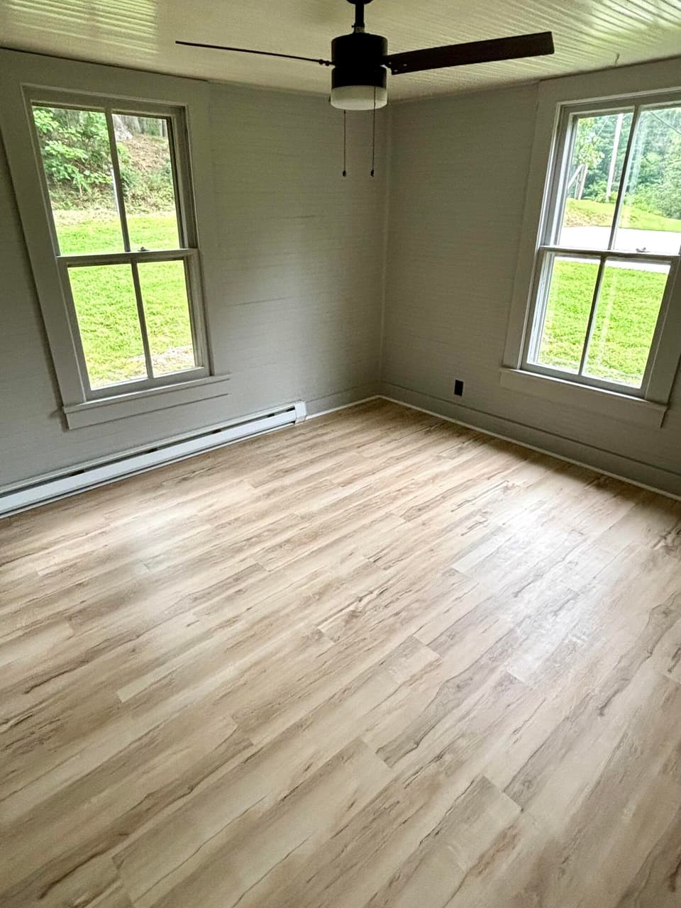 611 Mabry Ln, photo 15 of 23