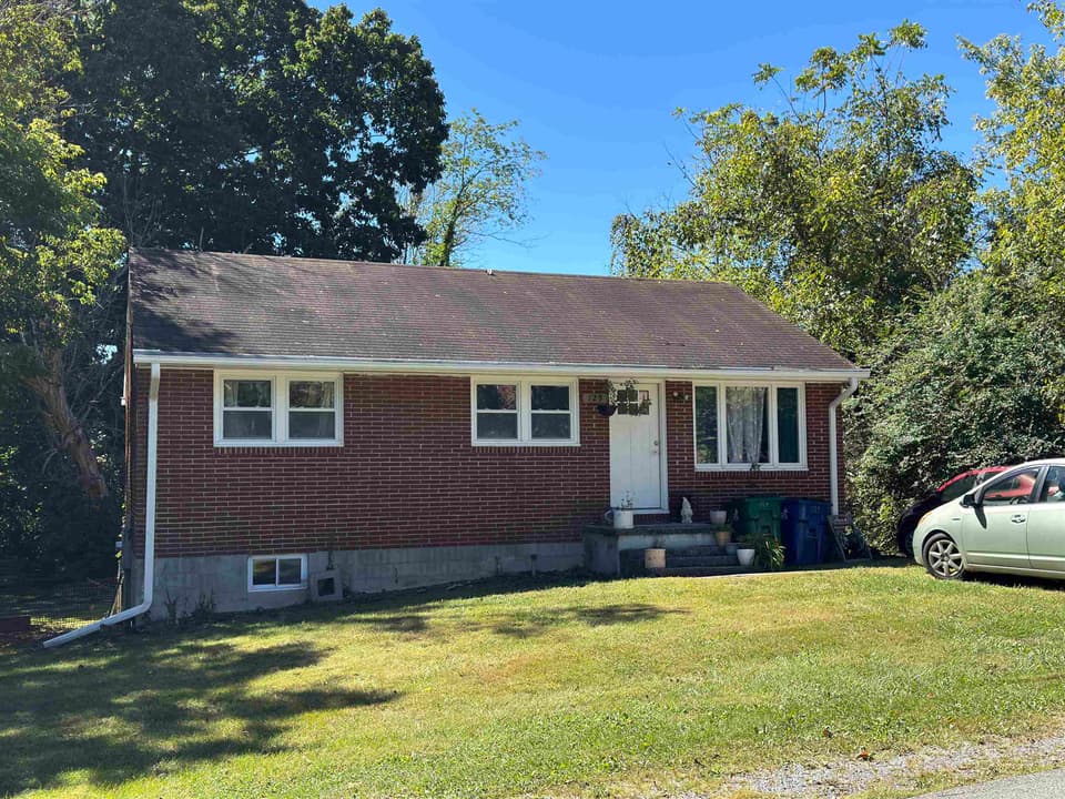 129 Tee Street, Blacksburg, VA