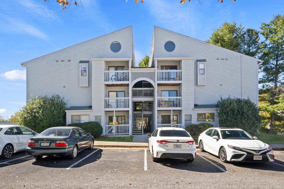 501 Sunridge Drive Unit R, Blacksburg, VA