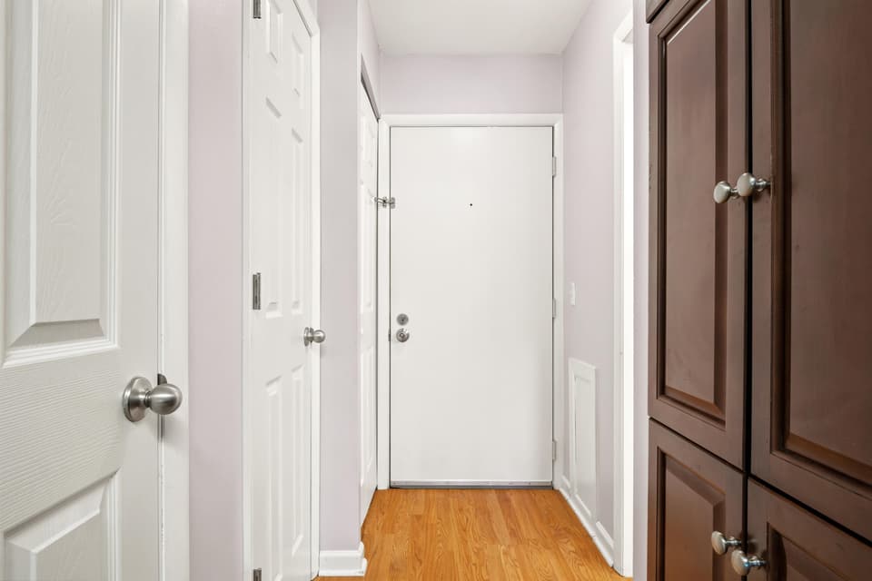 501 Sunridge Drive Unit R, photo 4 of 26