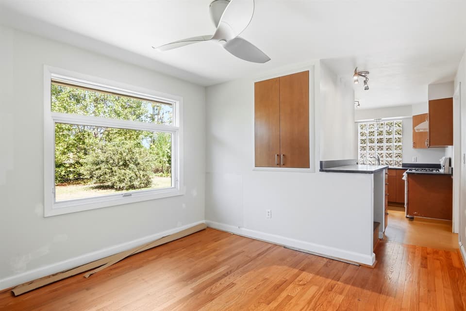 404 Eastview Terrace, photo 19 of 40