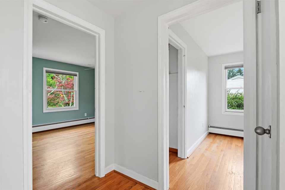 404 Eastview Terrace, photo 27 of 40