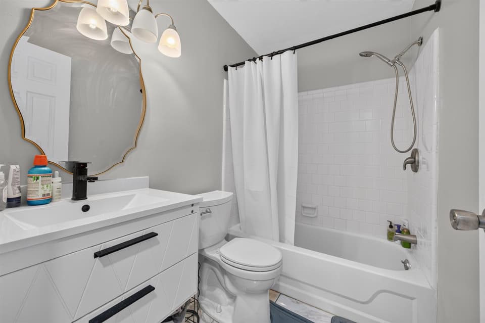 1704 Oriole Drive, photo 27 of 40