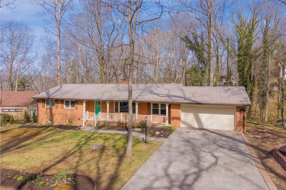 232 Craig Drive, Blacksburg, VA