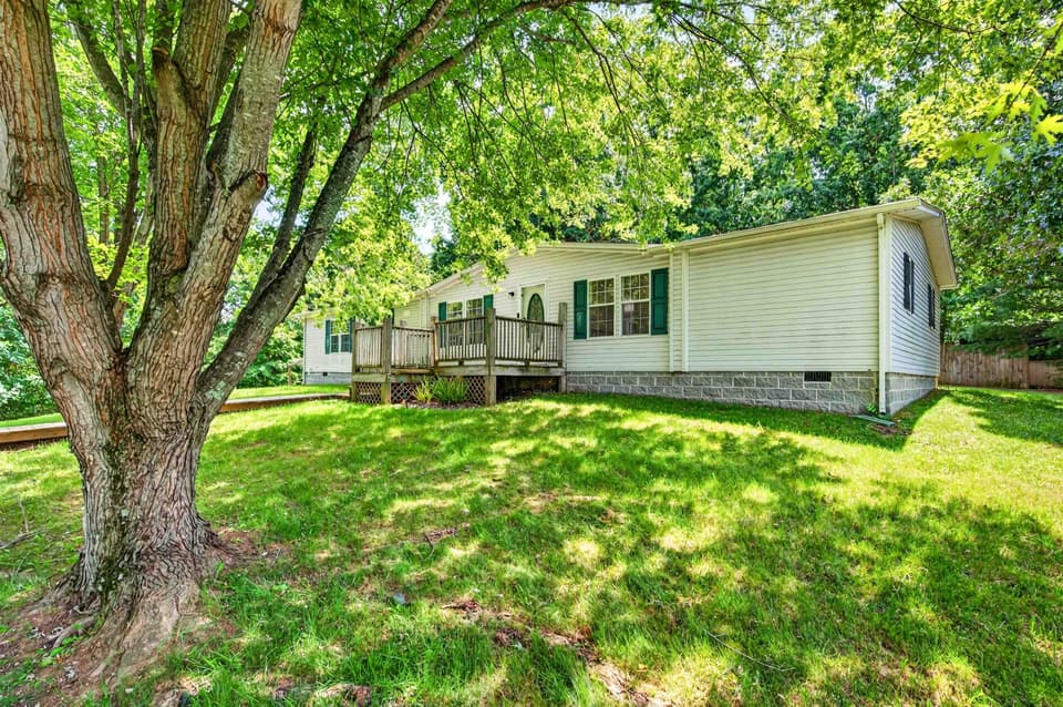 884 Martin Drive, Blacksburg, VA