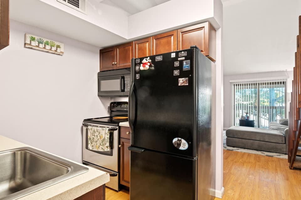 501 Sunridge Drive Unit R, photo 9 of 26