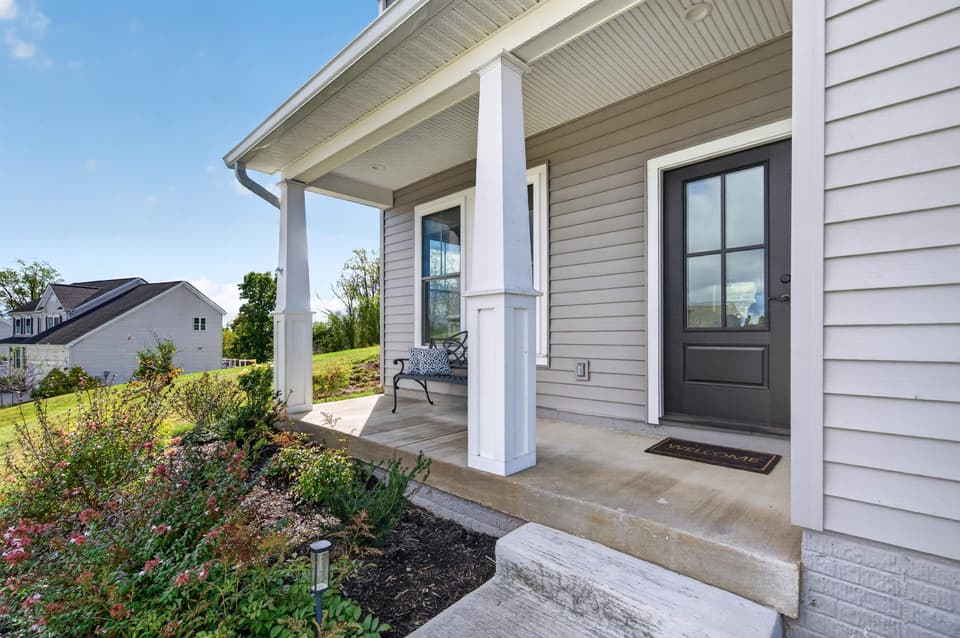 418 Heartwood Crossing, photo 5 of 40