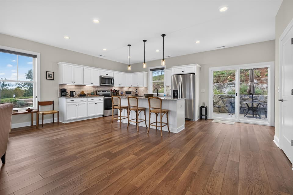418 Heartwood Crossing, photo 17 of 40
