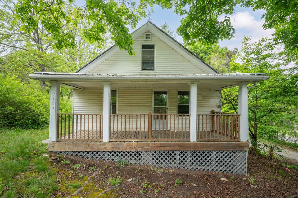 1320 Jennelle Road, Blacksburg, VA