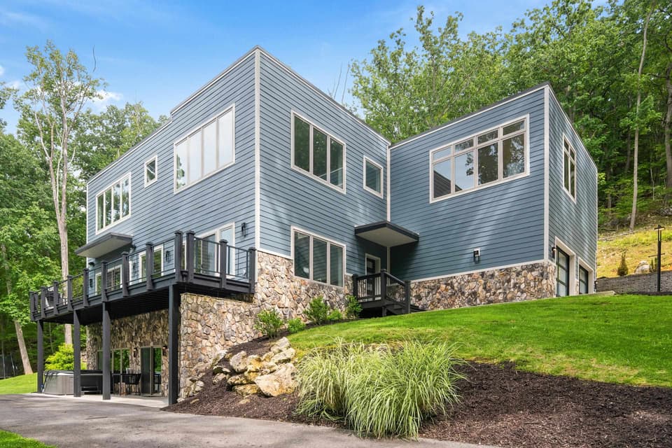 401 Deercroft Drive, Blacksburg, VA