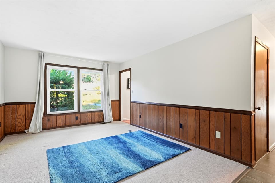 401 Stonegate Drive, photo 26 of 40