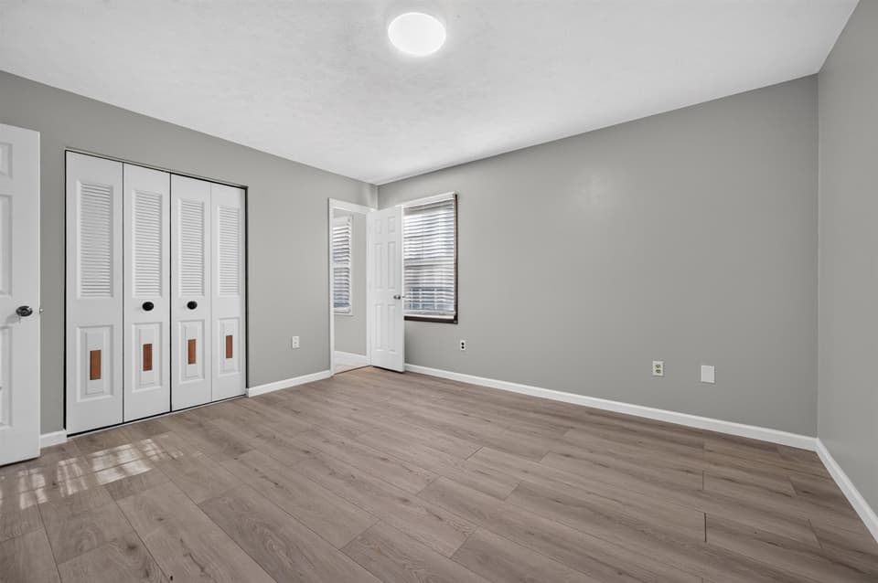 1704 Oriole Drive, photo 29 of 40
