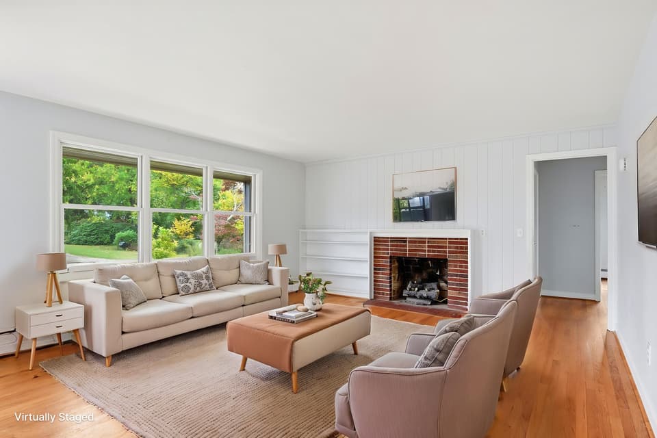 404 Eastview Terrace, photo 12 of 40