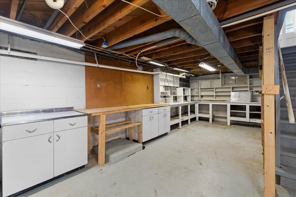 803 Grove Avenue, photo 24 of 37