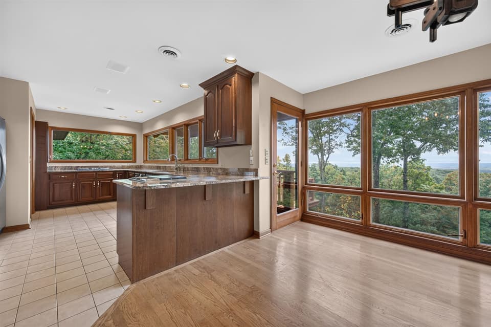 1723 Jefferson Forest Lane, photo 19 of 40