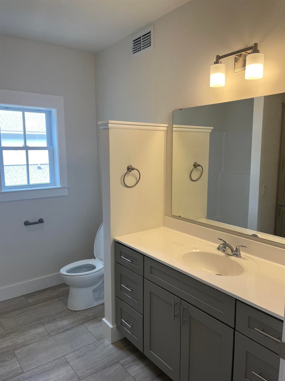 7012 Apple Lane, photo 5 of 7