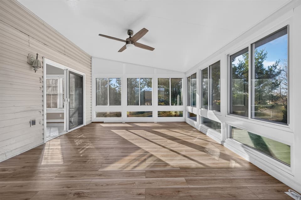 1701 Stratford View Drive, photo 33 of 40
