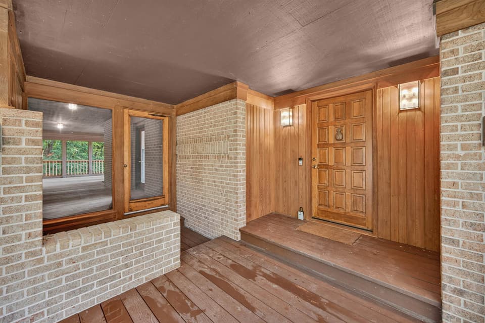 1723 Jefferson Forest Lane, photo 7 of 40