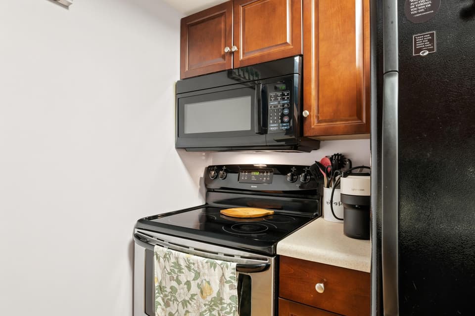 501 Sunridge Drive Unit R, photo 12 of 26