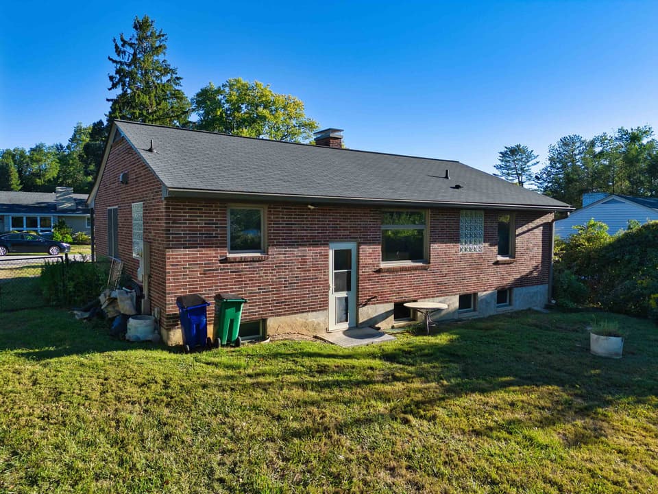 404 Eastview Terrace, photo 40 of 40