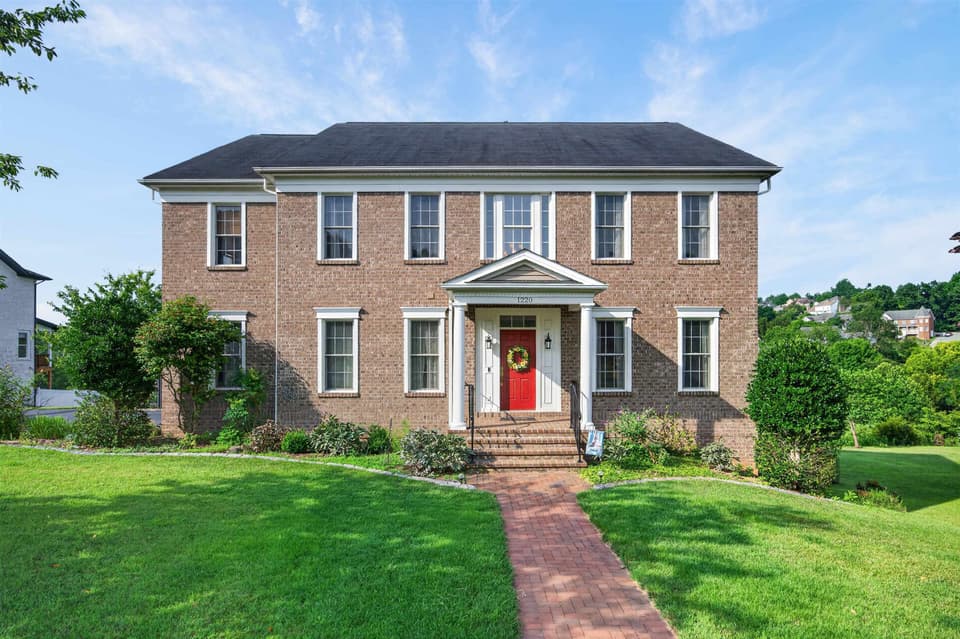 1220 Brockton Street, Blacksburg, VA