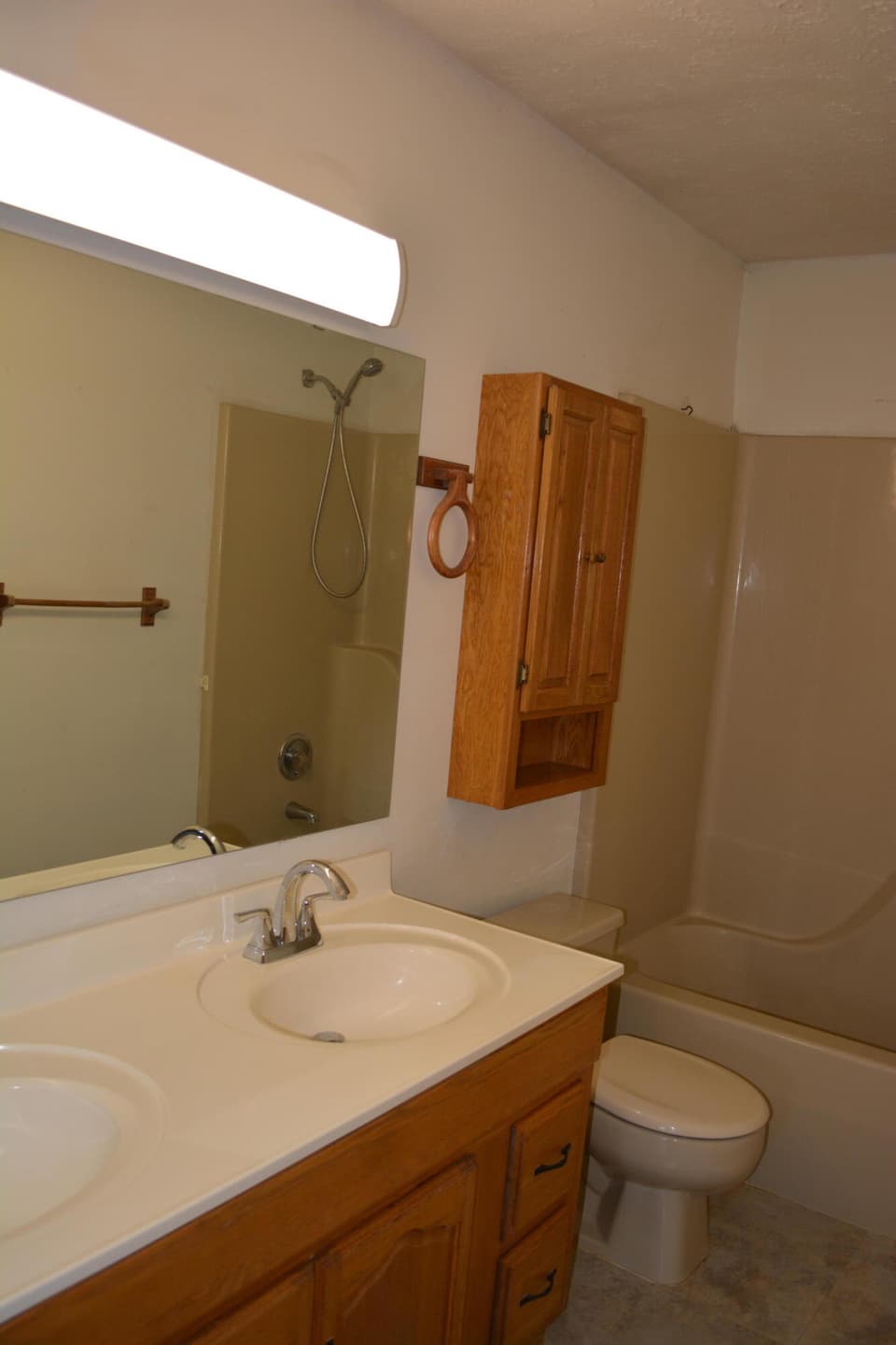 2806 Tall Oaks Dr, photo 8 of 20