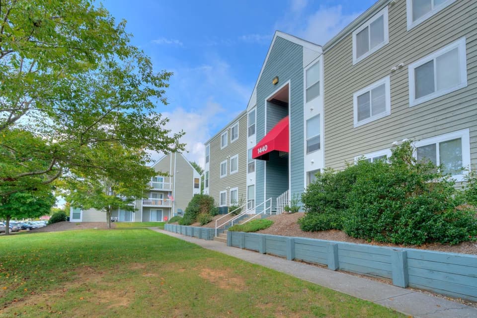 1440 Seneca Drive Unit J, Blacksburg, VA