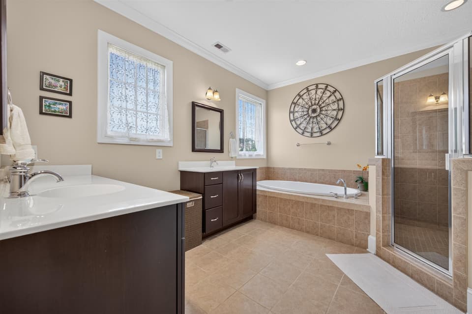 1220 Brockton Street, photo 39 of 40