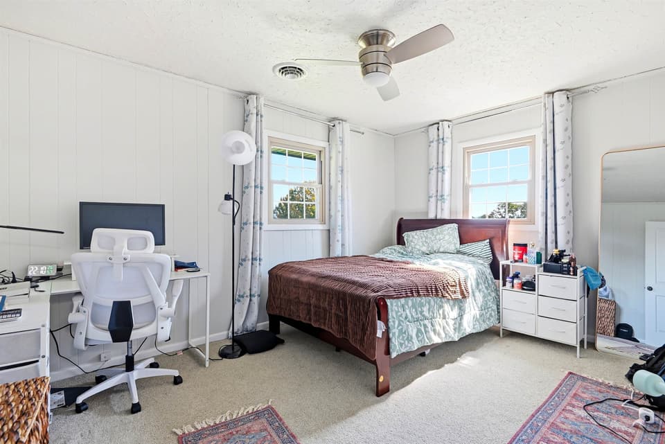 308 Grandview Drive, photo 20 of 40