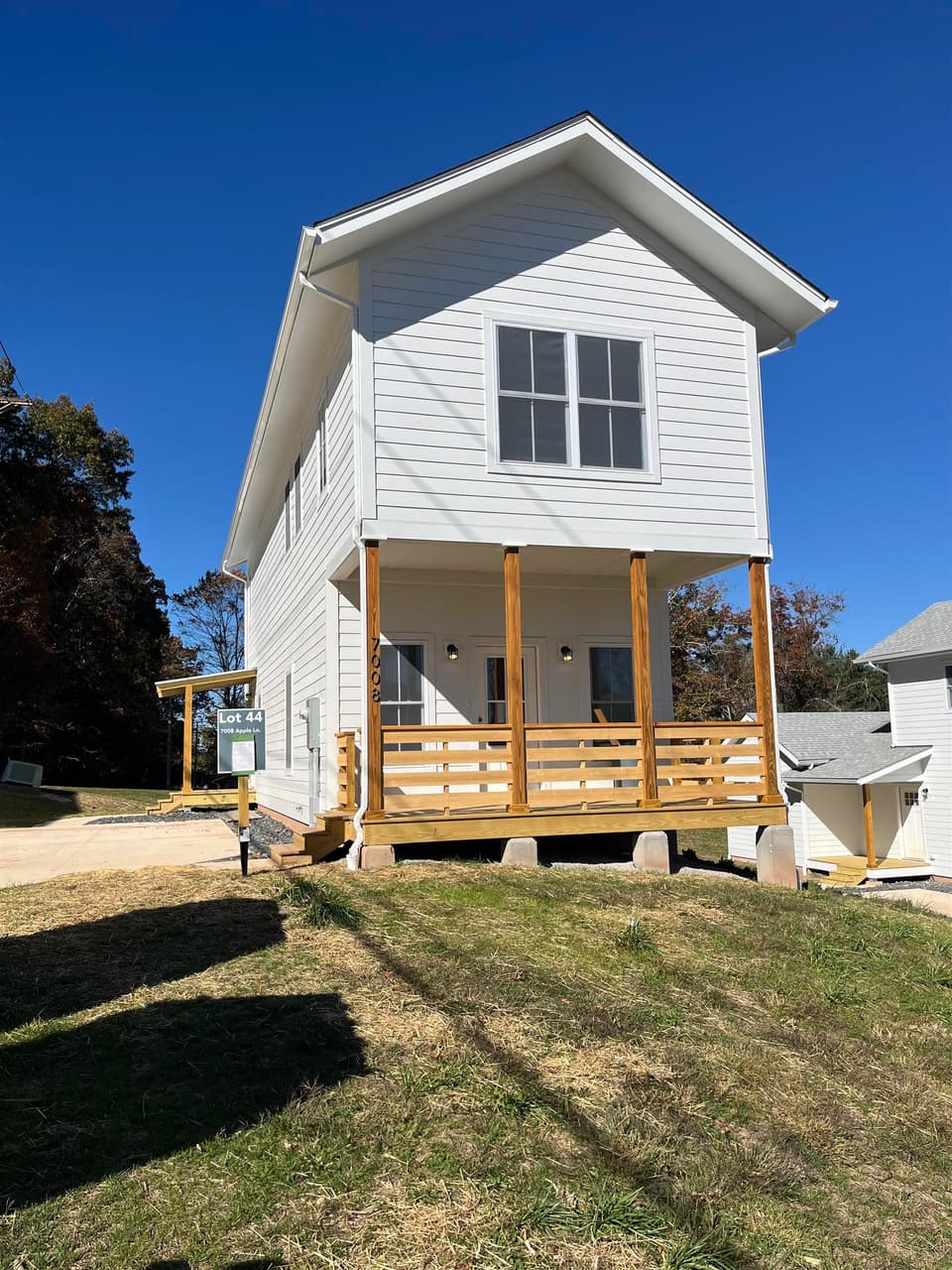 7008 Apple Lane, Blacksburg, VA