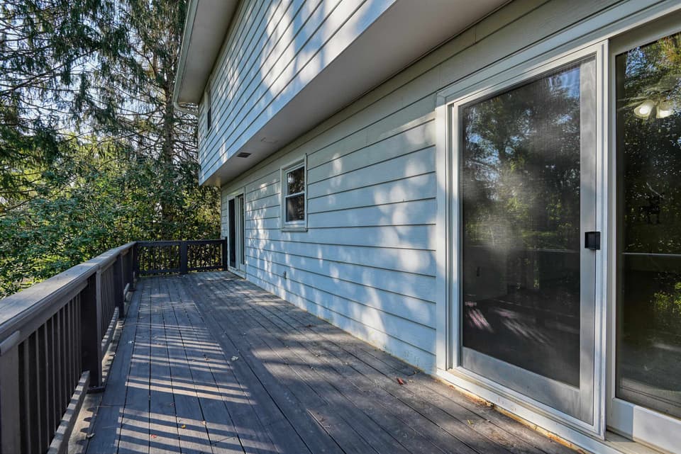 401 Stonegate Drive, photo 16 of 40