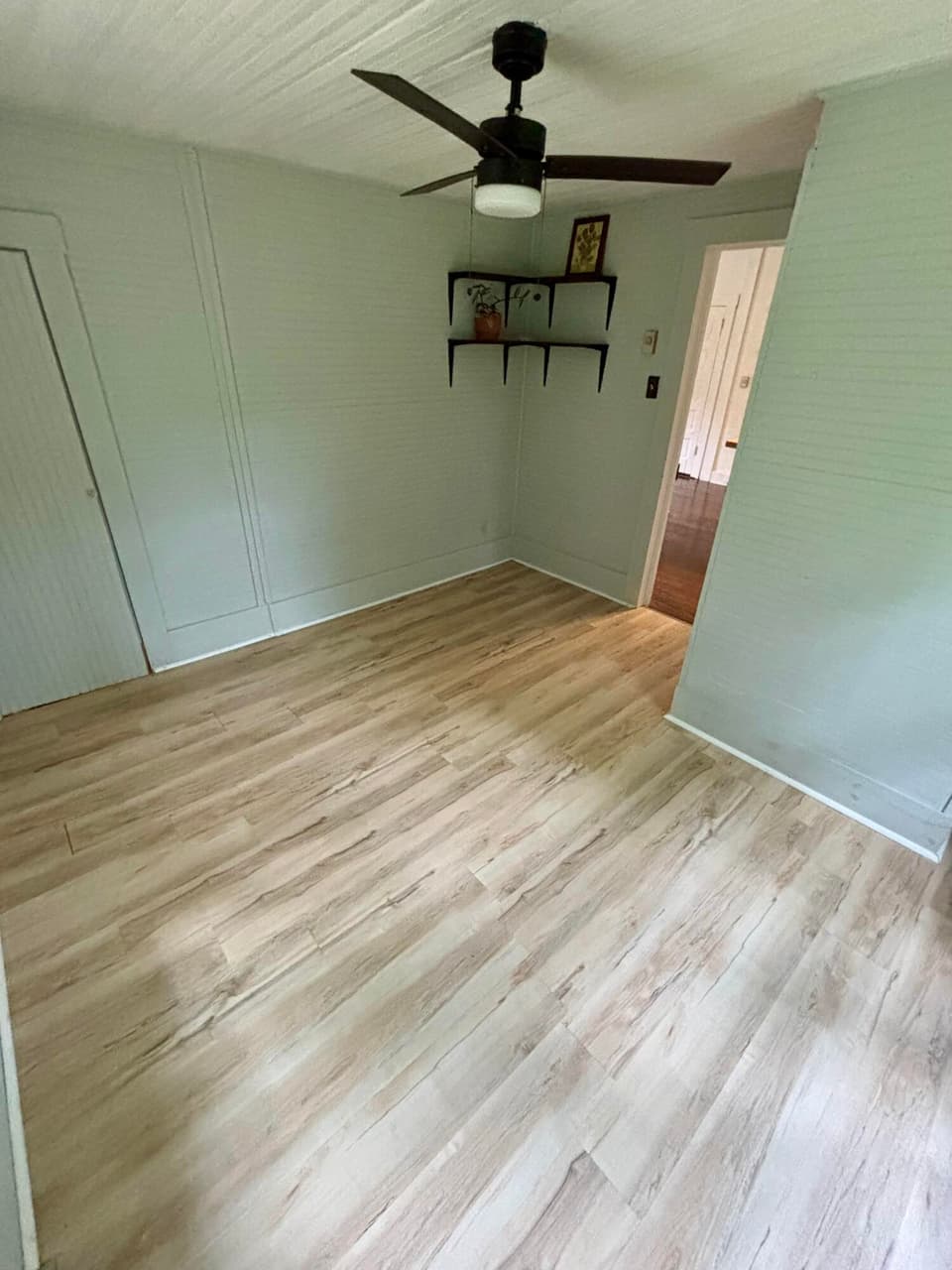 611 Mabry Ln, photo 18 of 23