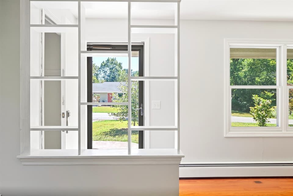 404 Eastview Terrace, photo 8 of 40