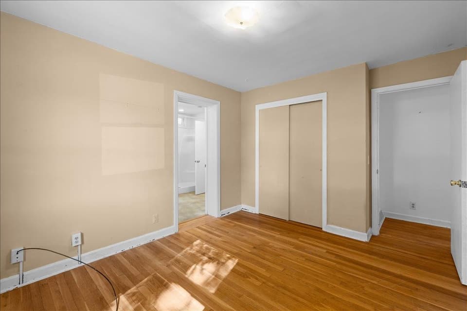 803 Grove Avenue, photo 18 of 37