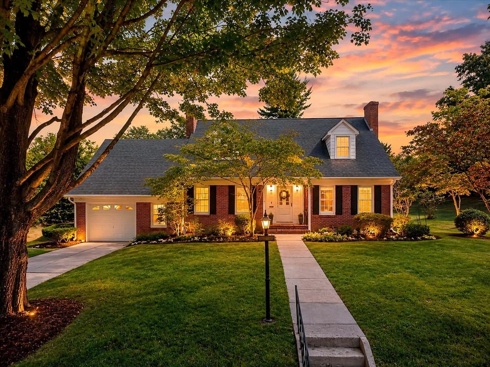 913 Gracelyn Court in Miller Southside