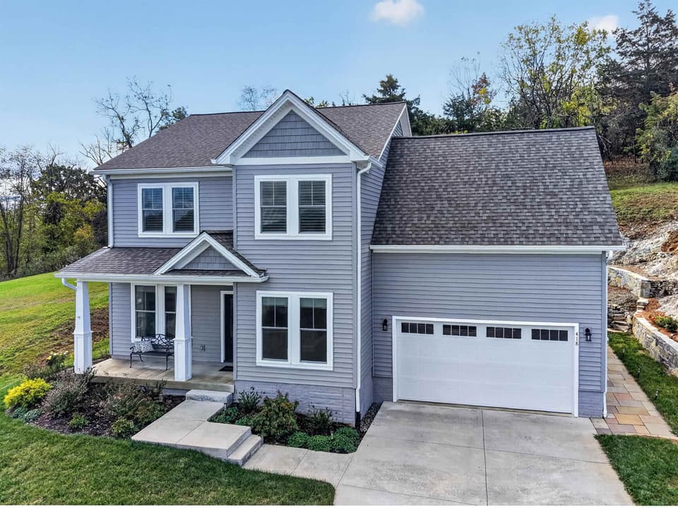 418 Heartwood Crossing, photo 3 of 40