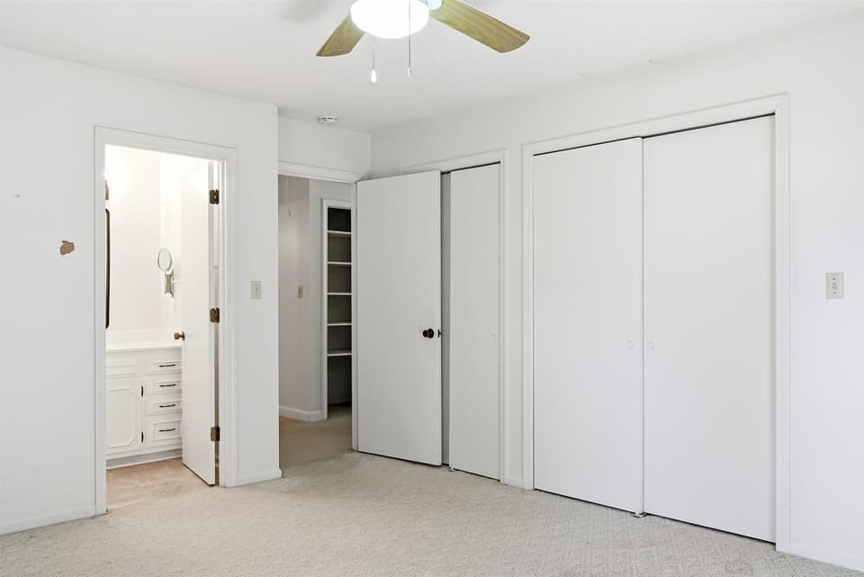 401 Stonegate Drive, photo 33 of 40
