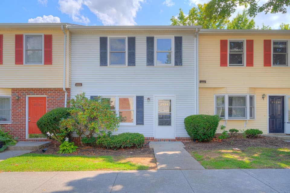 2524 Ridge Road, Blacksburg, VA
