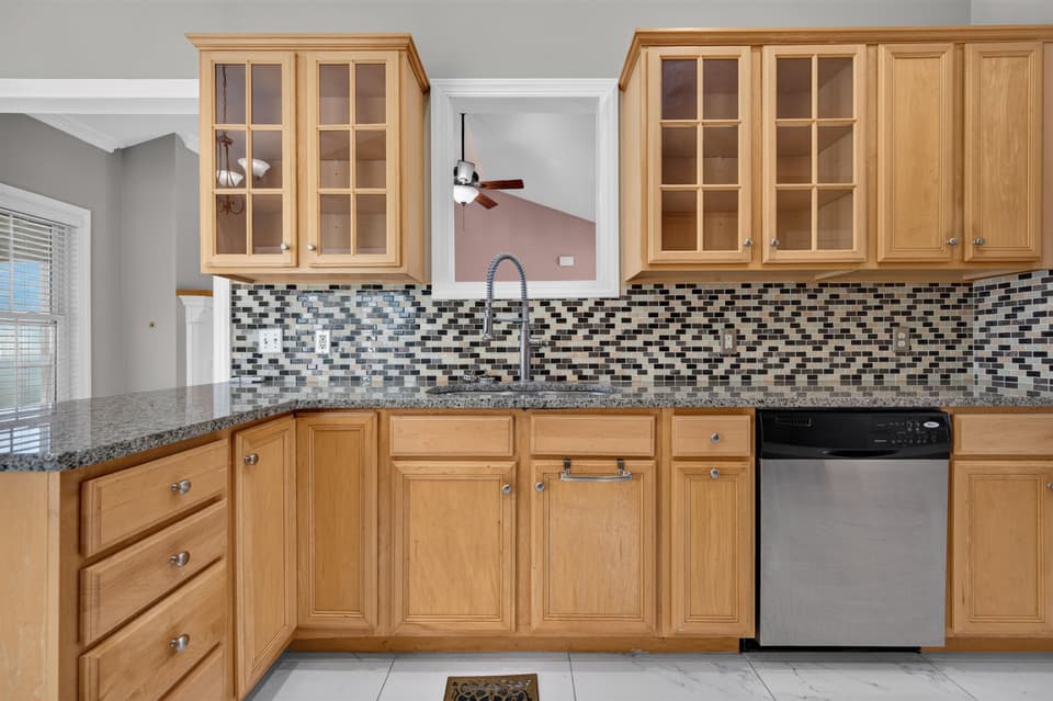 1701 Stratford View Drive, photo 22 of 40