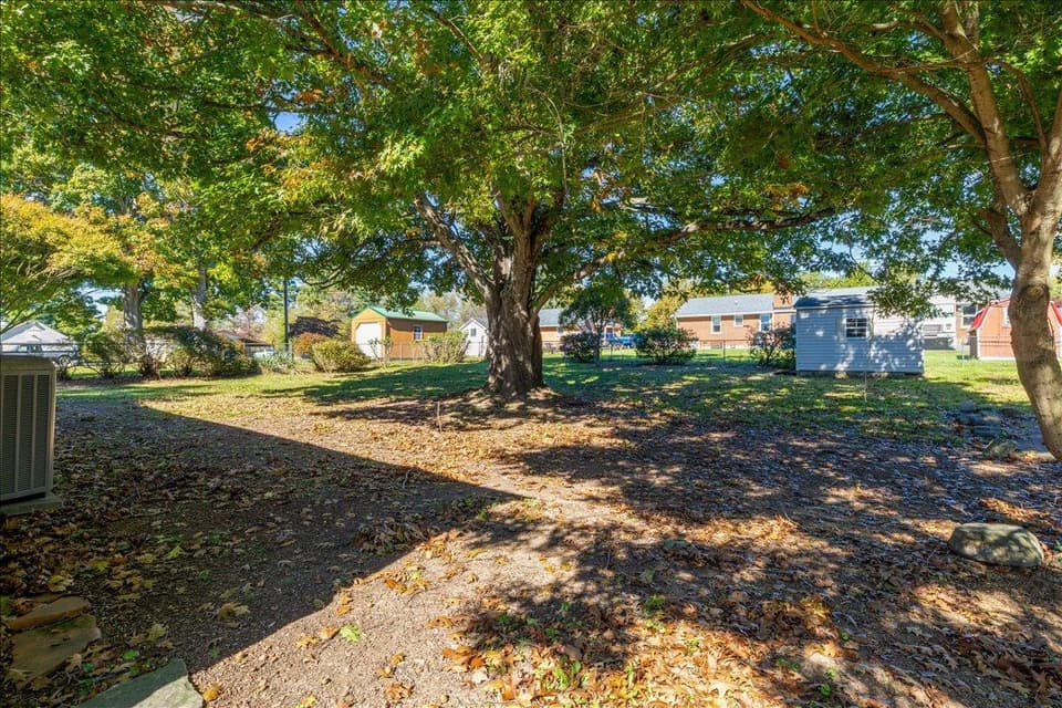 803 Grove Avenue, photo 28 of 37