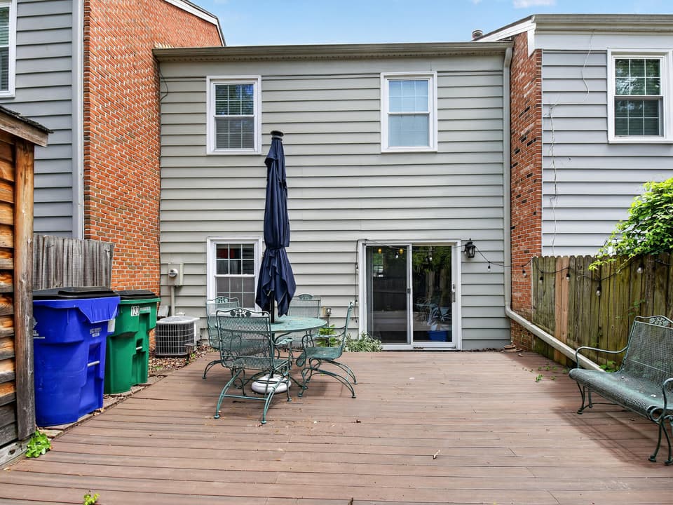 120 Camelot Ct, photo 28 of 35