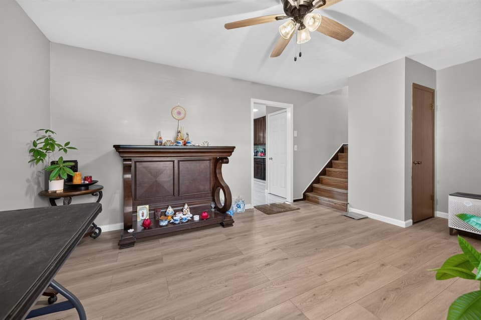 1704 Oriole Drive, photo 19 of 40