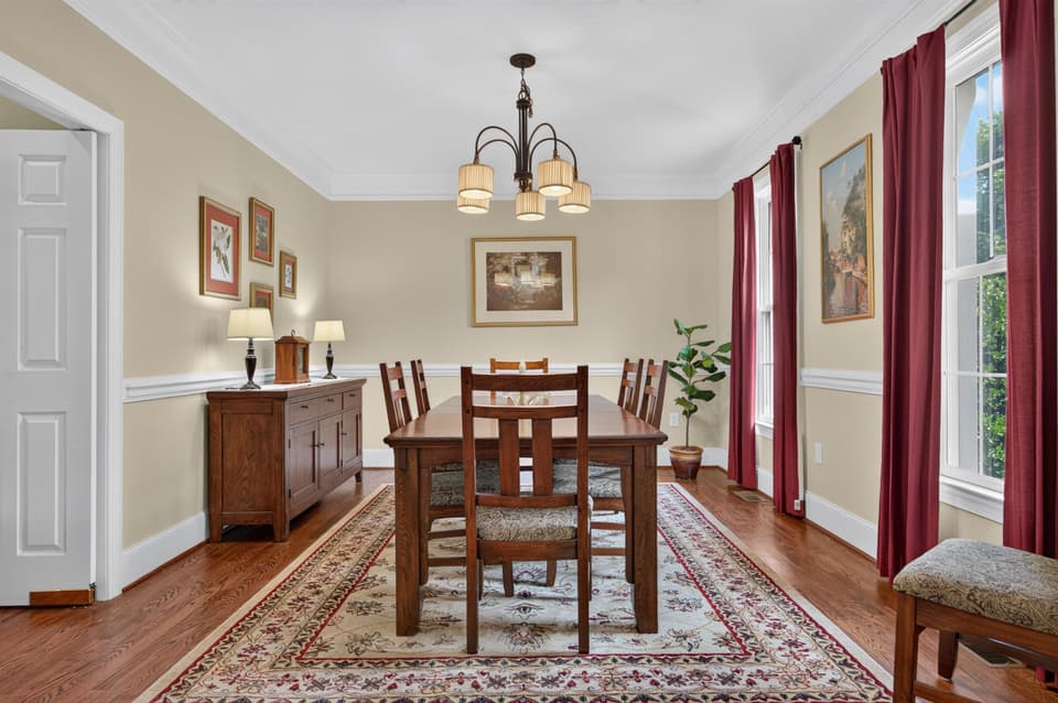 1220 Brockton Street, photo 5 of 40