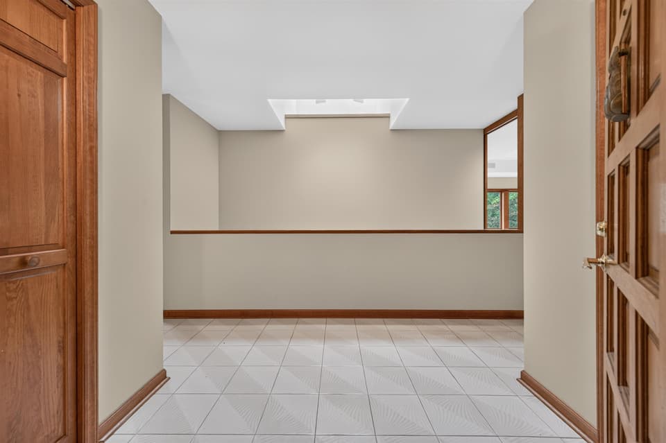 1723 Jefferson Forest Lane, photo 8 of 40